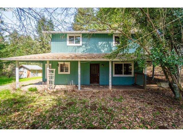 23939 RAZE Rd, Elmira, OR 97437