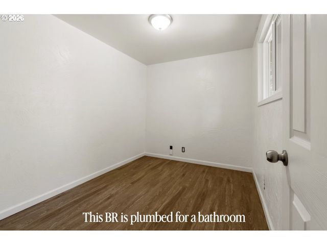 23939 RAZE Rd, Elmira, OR 97437