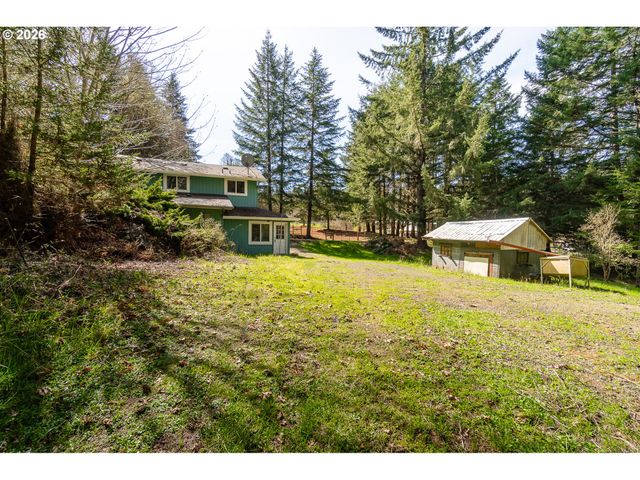 23939 RAZE Rd, Elmira, OR 97437