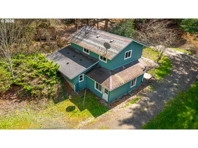 23939 RAZE Rd, Elmira, OR 97437