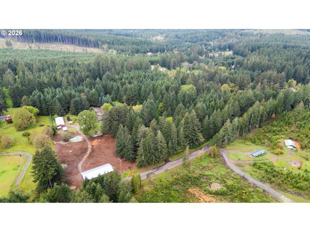 23939 RAZE Rd, Elmira, OR 97437