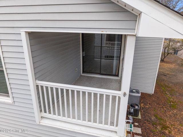 123 W Victoria Court F, Greenville, NC 27834