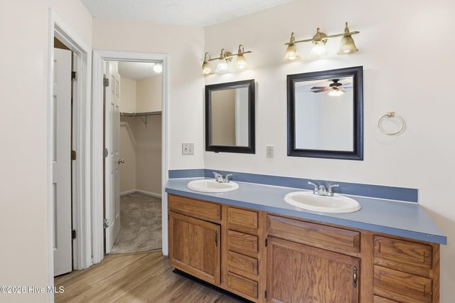 123 W Victoria Court F, Greenville, NC 27834