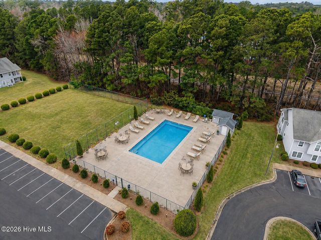 123 W Victoria Court F, Greenville, NC 27834