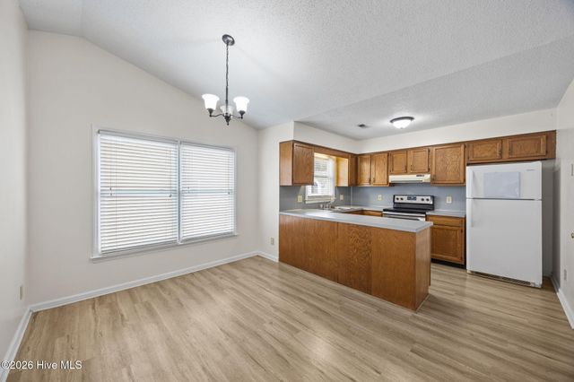 123 W Victoria Court F, Greenville, NC 27834