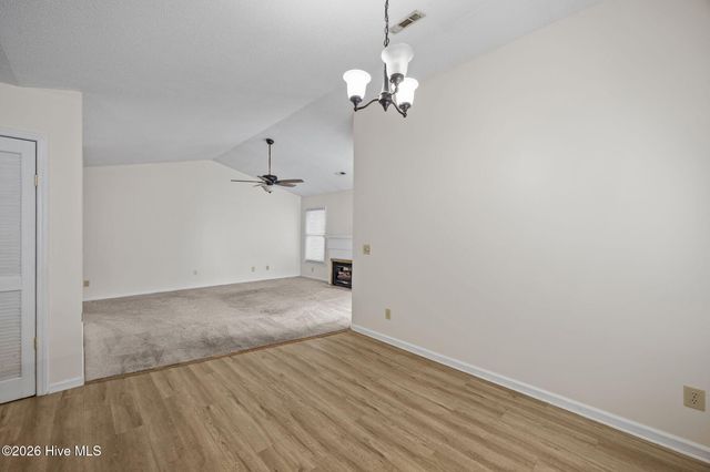 123 W Victoria Court F, Greenville, NC 27834