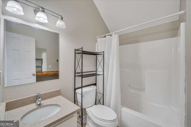 126 N Valhalla Drive, Cordele, GA 31015