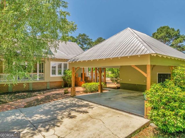 126 N Valhalla Drive, Cordele, GA 31015