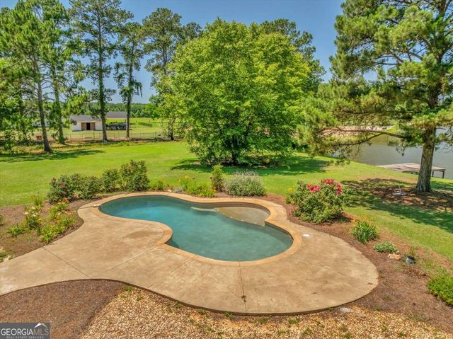 126 N Valhalla Drive, Cordele, GA 31015