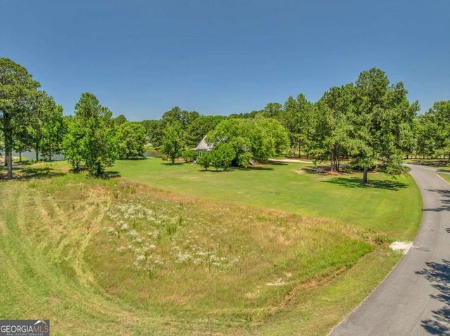 126 N Valhalla Drive, Cordele, GA 31015