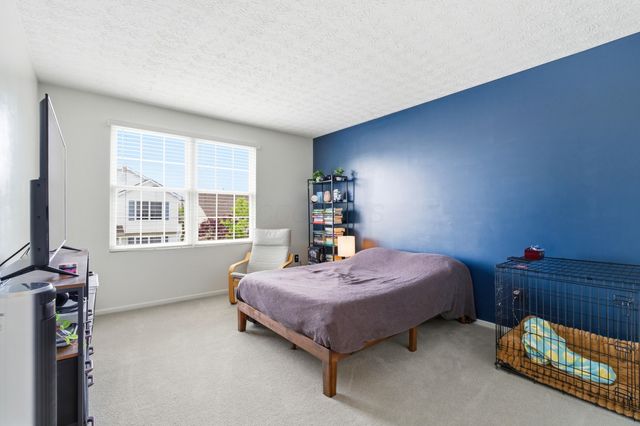 8778 Olenmead Drive, Lewis Center, OH 43035