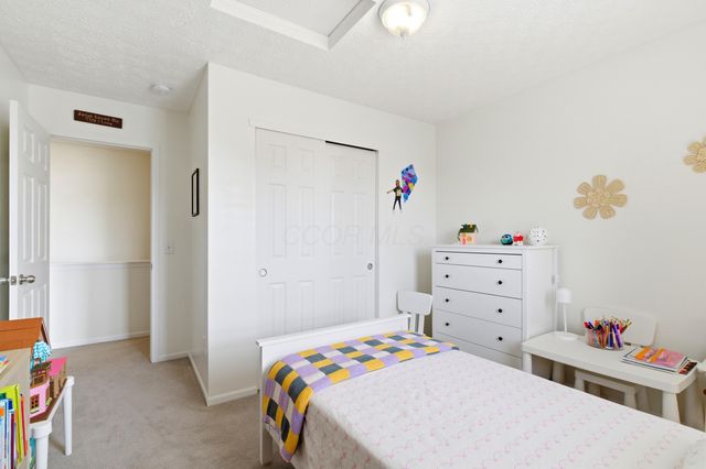 8778 Olenmead Drive, Lewis Center, OH 43035
