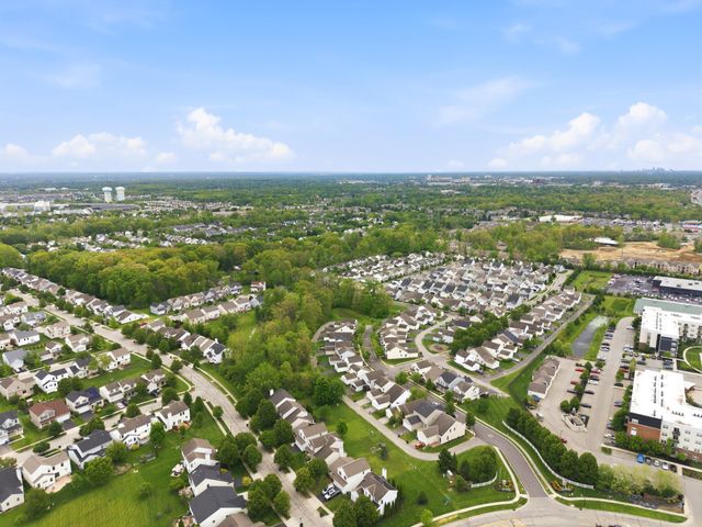 8778 Olenmead Drive, Lewis Center, OH 43035