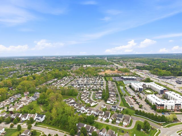 8778 Olenmead Drive, Lewis Center, OH 43035
