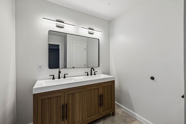 708 Countrywood Dr, Franklin, TN 37064