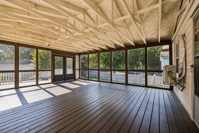 708 Countrywood Dr, Franklin, TN 37064