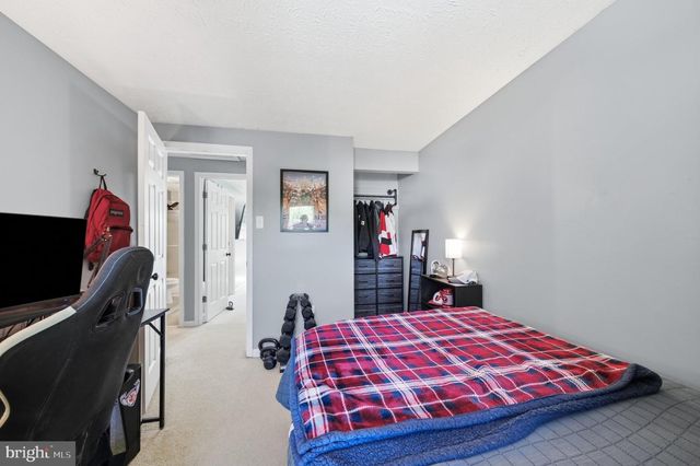 7402 TARFSIDE LN, Gaithersburg, MD 20879