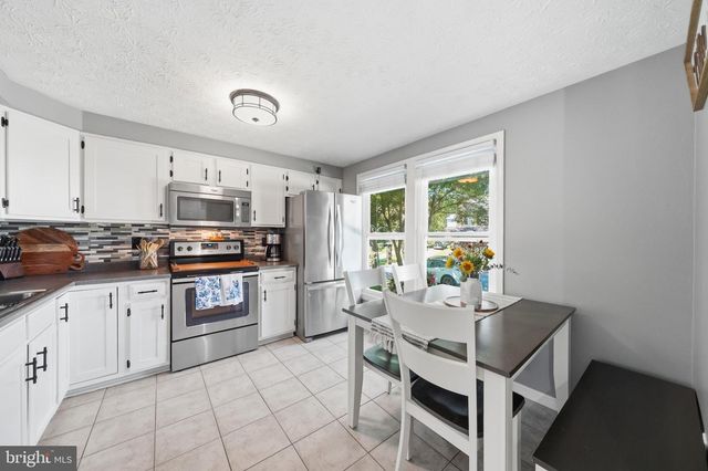 7402 TARFSIDE LN, Gaithersburg, MD 20879