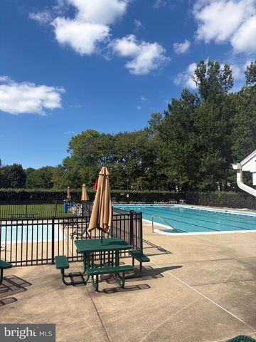 7402 TARFSIDE LN, Gaithersburg, MD 20879