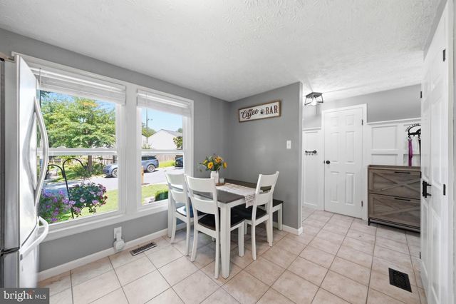 7402 TARFSIDE LN, Gaithersburg, MD 20879