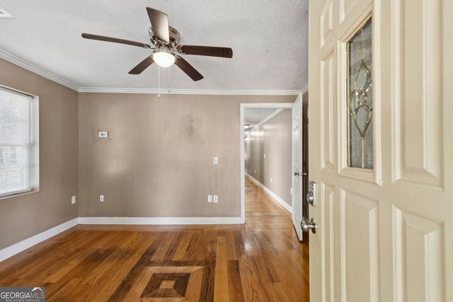 891 N Eugenia Place NW, Atlanta, GA 30318