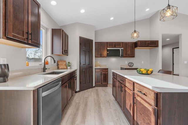 N9272 CONSTELLATION DRIVE, Appleton, WI 54915