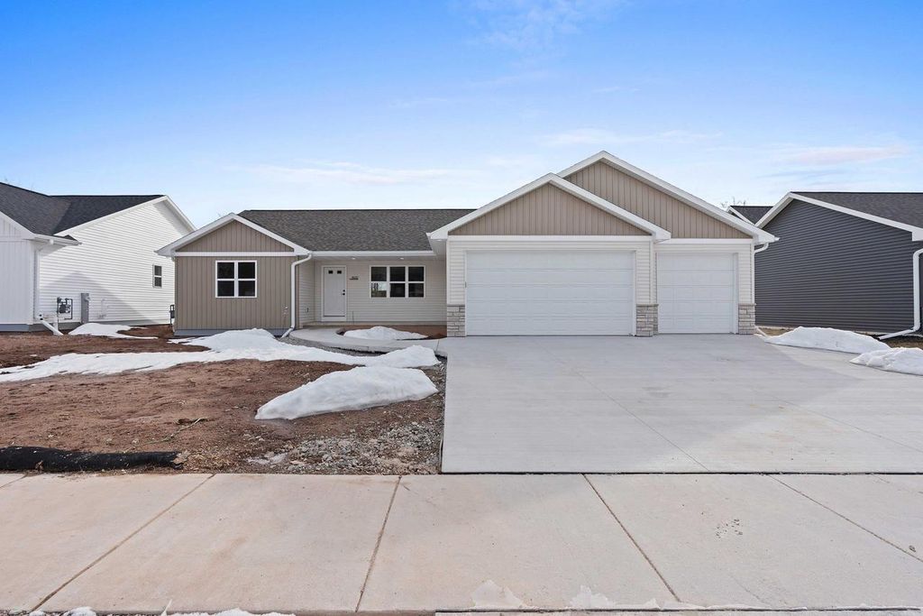 N9272 CONSTELLATION DRIVE, Appleton, WI 54915