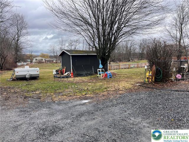 362 Mount Pleasant Road, Bangor Boro, PA 18013