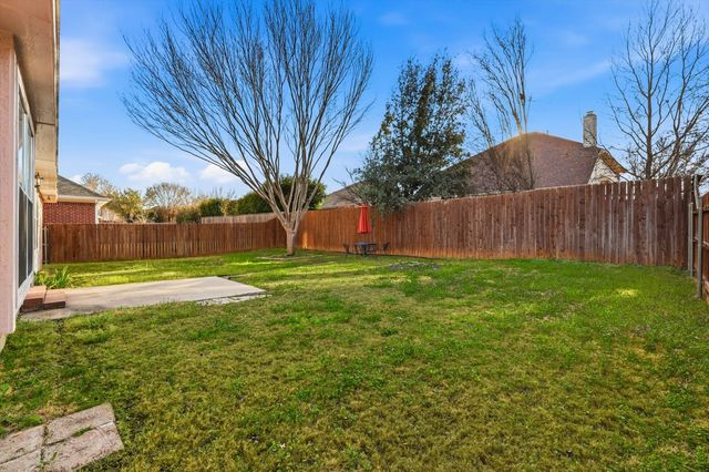 6804 Riverchase Trail, Denton, TX 76210