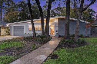 6022 Woodbrook Lane, Houston, TX 77008