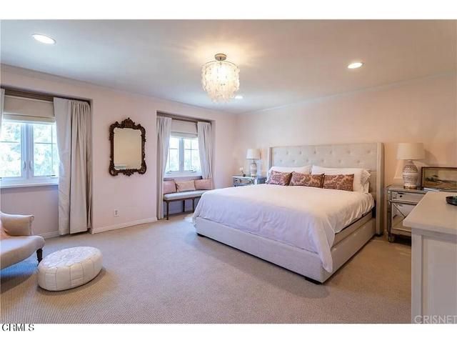 12807 Milbank Street, Studio City (los Angeles), CA 91604