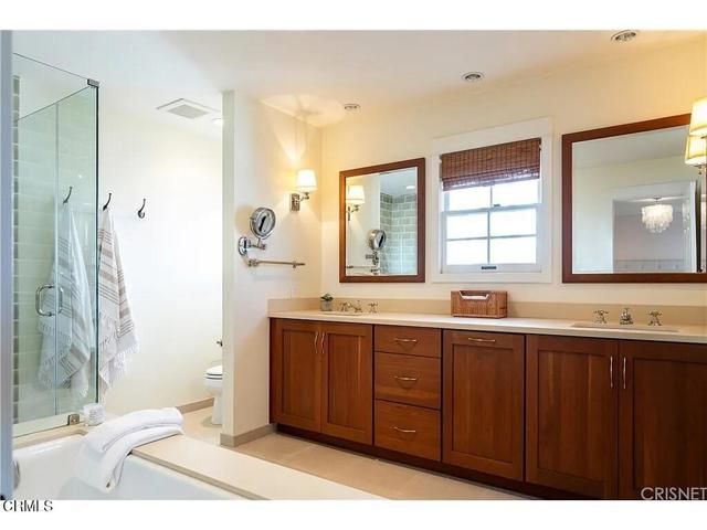 12807 Milbank Street, Studio City (los Angeles), CA 91604