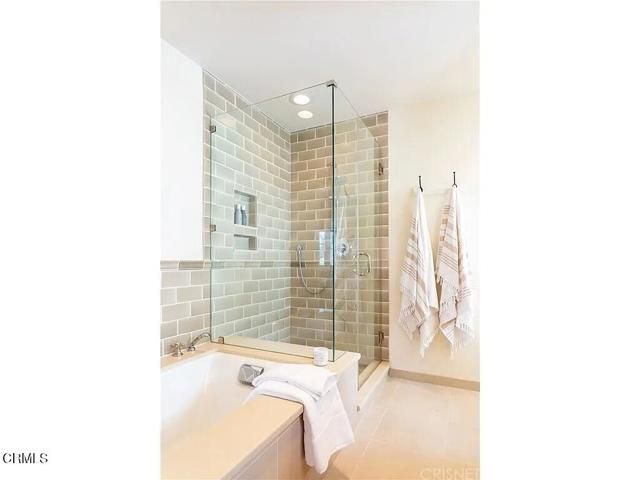 12807 Milbank Street, Studio City (los Angeles), CA 91604