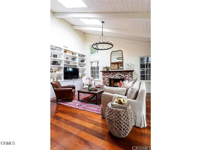 12807 Milbank Street, Studio City (los Angeles), CA 91604