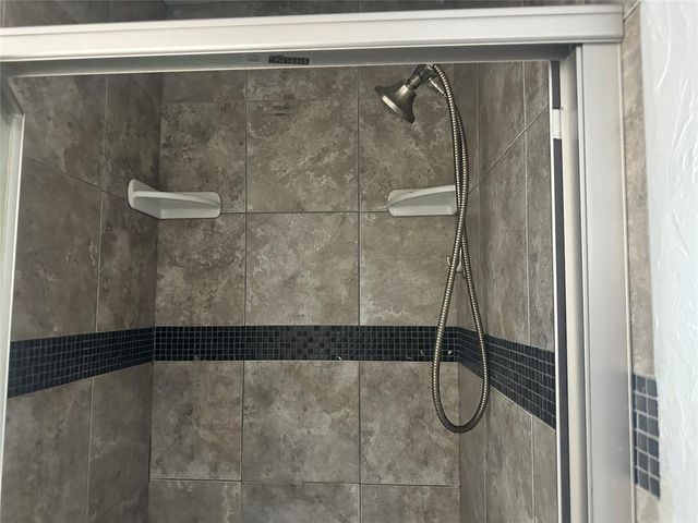 1800 N Oaklawn Avenue, Oklahoma City, OK 73121