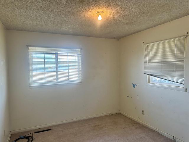 1800 N Oaklawn Avenue, Oklahoma City, OK 73121