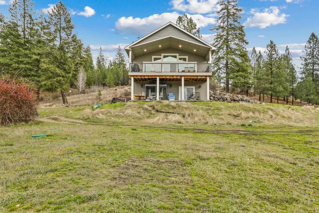 12611 E Big Meadows Rd, Chattaroy, WA 99003