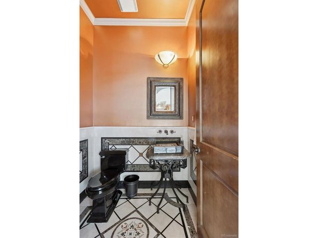 115 S Jasmine St, Denver, CO 80224