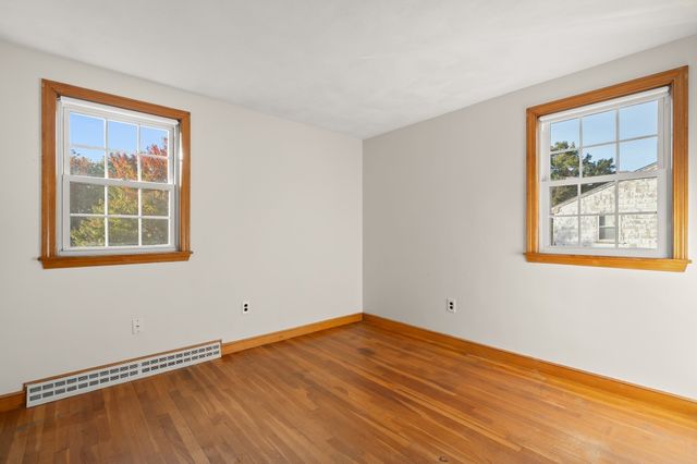 32 Nichols Ave, Avon, MA 02322