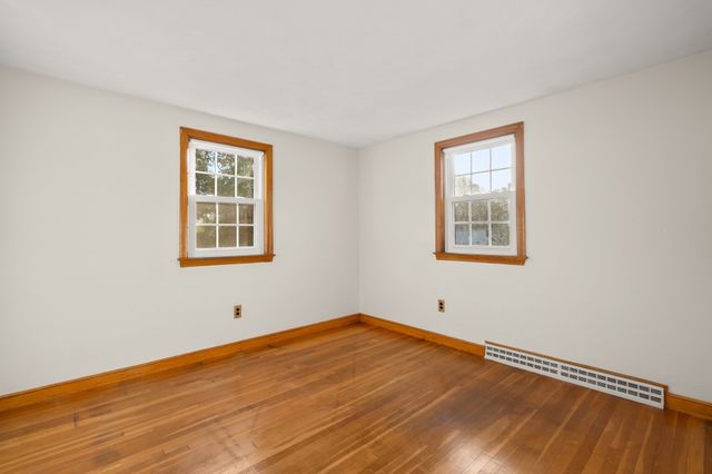 32 Nichols Ave, Avon, MA 02322