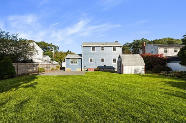 32 Nichols Ave, Avon, MA 02322