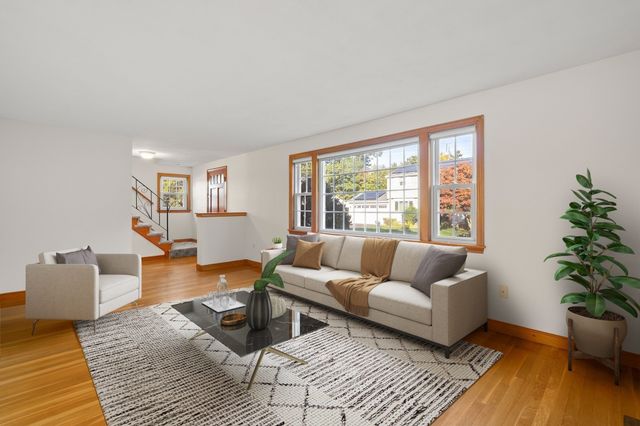 32 Nichols Ave, Avon, MA 02322