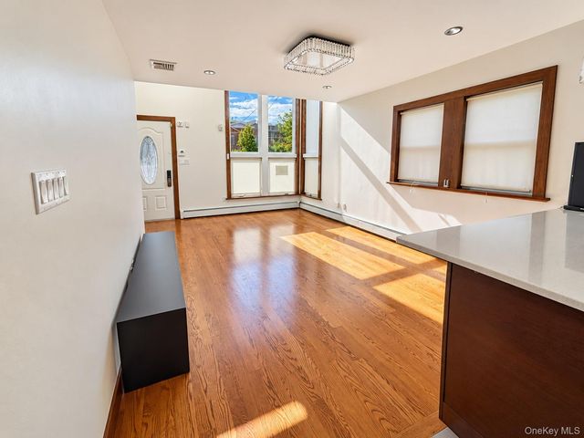 249-75 57th Avenue, Little Neck, NY 11362