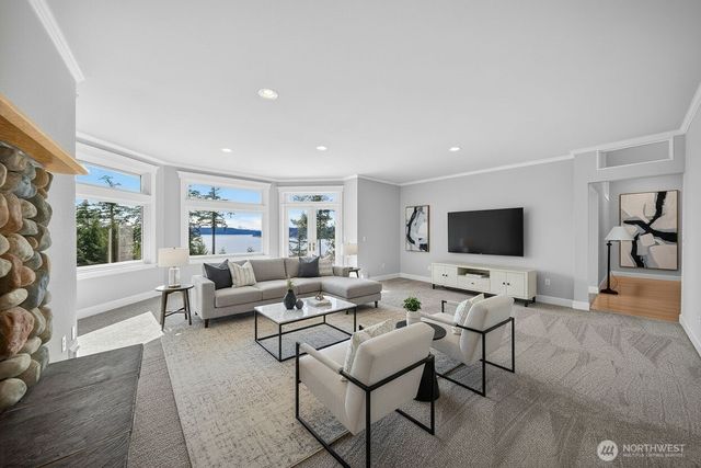 8651 Turners Bay Place, Anacortes, WA 98221