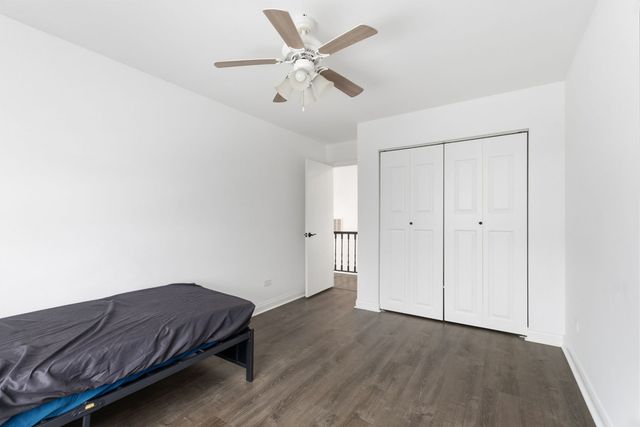 8534 Westberry Lane, Tinley Park, IL 60487