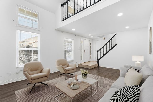 8534 Westberry Lane, Tinley Park, IL 60487