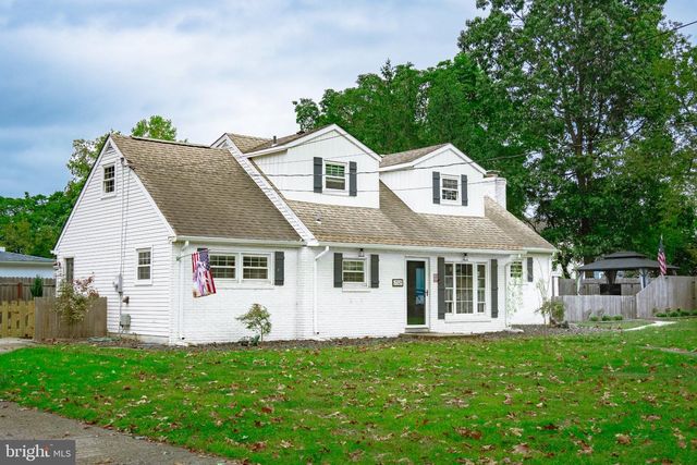 2309 WALNUT AVE, Hainesport, NJ 08036