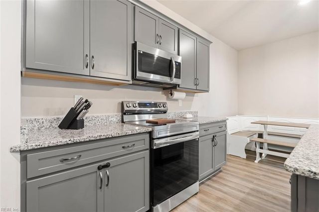 1430 Tutelo RD, Quinton, VA 23141