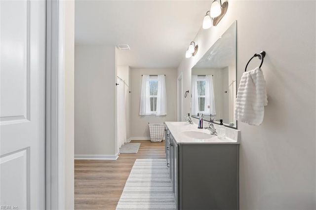 1430 Tutelo RD, Quinton, VA 23141