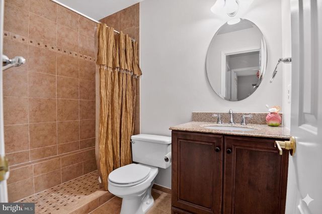 6358 FENESTRA CT, Burke, VA 22015